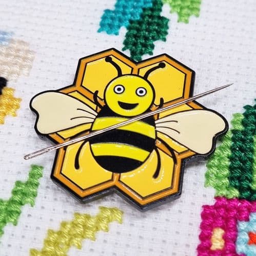 Bee Needle Minder from Meloca Designs