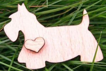 Dog with Heart wooden needle minder